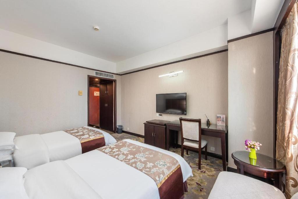 Overseas Chinese Hotel Zhuhai Exterior foto