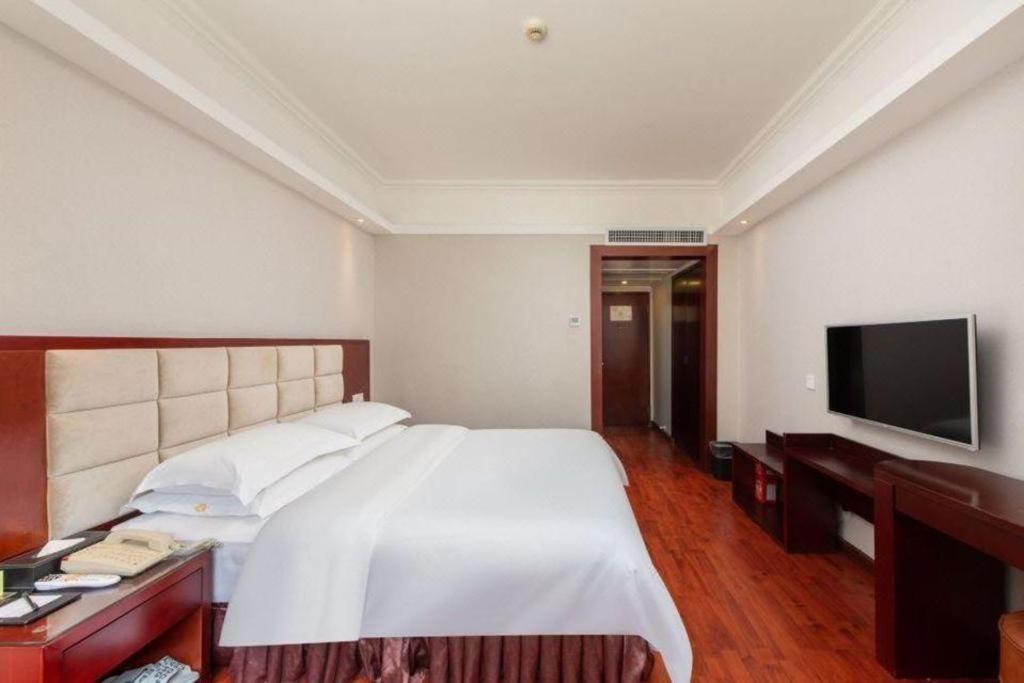 Overseas Chinese Hotel Zhuhai Exterior foto
