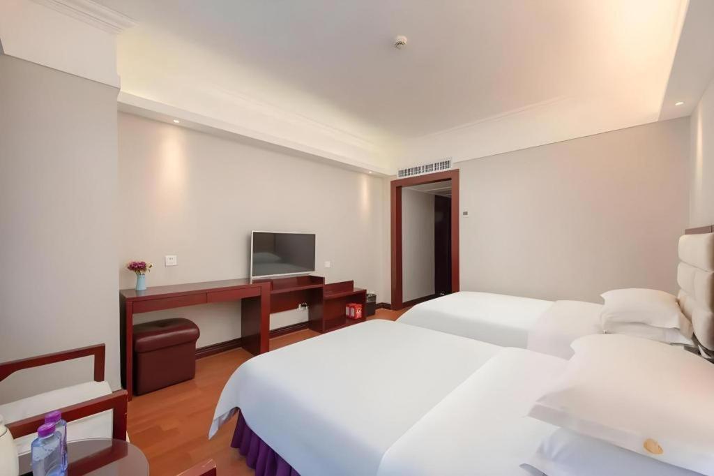 Overseas Chinese Hotel Zhuhai Exterior foto