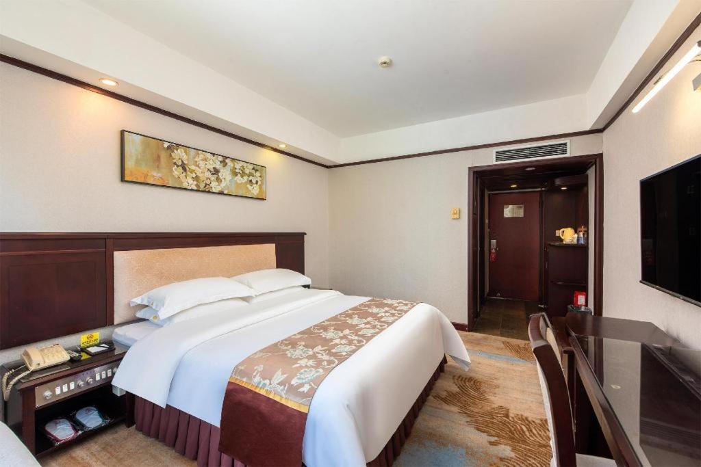 Overseas Chinese Hotel Zhuhai Exterior foto