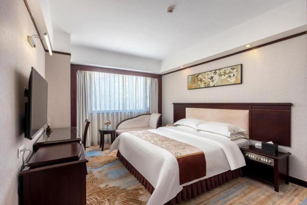 Overseas Chinese Hotel Zhuhai Exterior foto